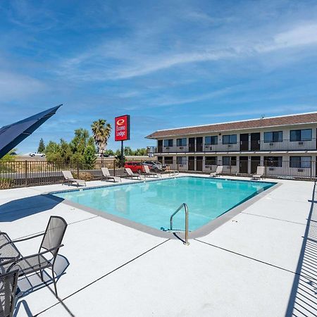 Econo Lodge Stockton Near I-5 Fairgrounds Экстерьер фото