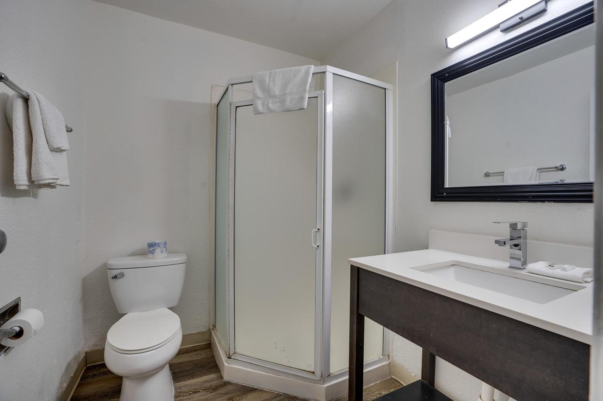 Econo Lodge Stockton Near I-5 Fairgrounds Экстерьер фото