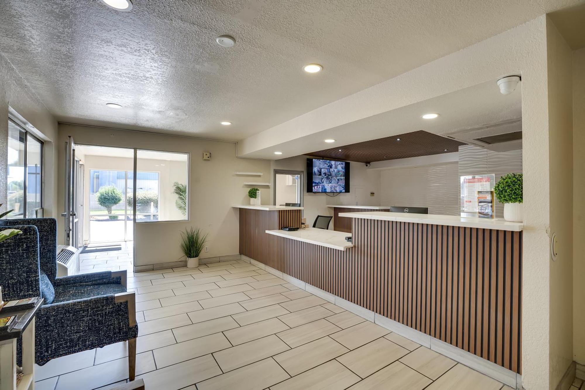 Econo Lodge Stockton Near I-5 Fairgrounds Экстерьер фото