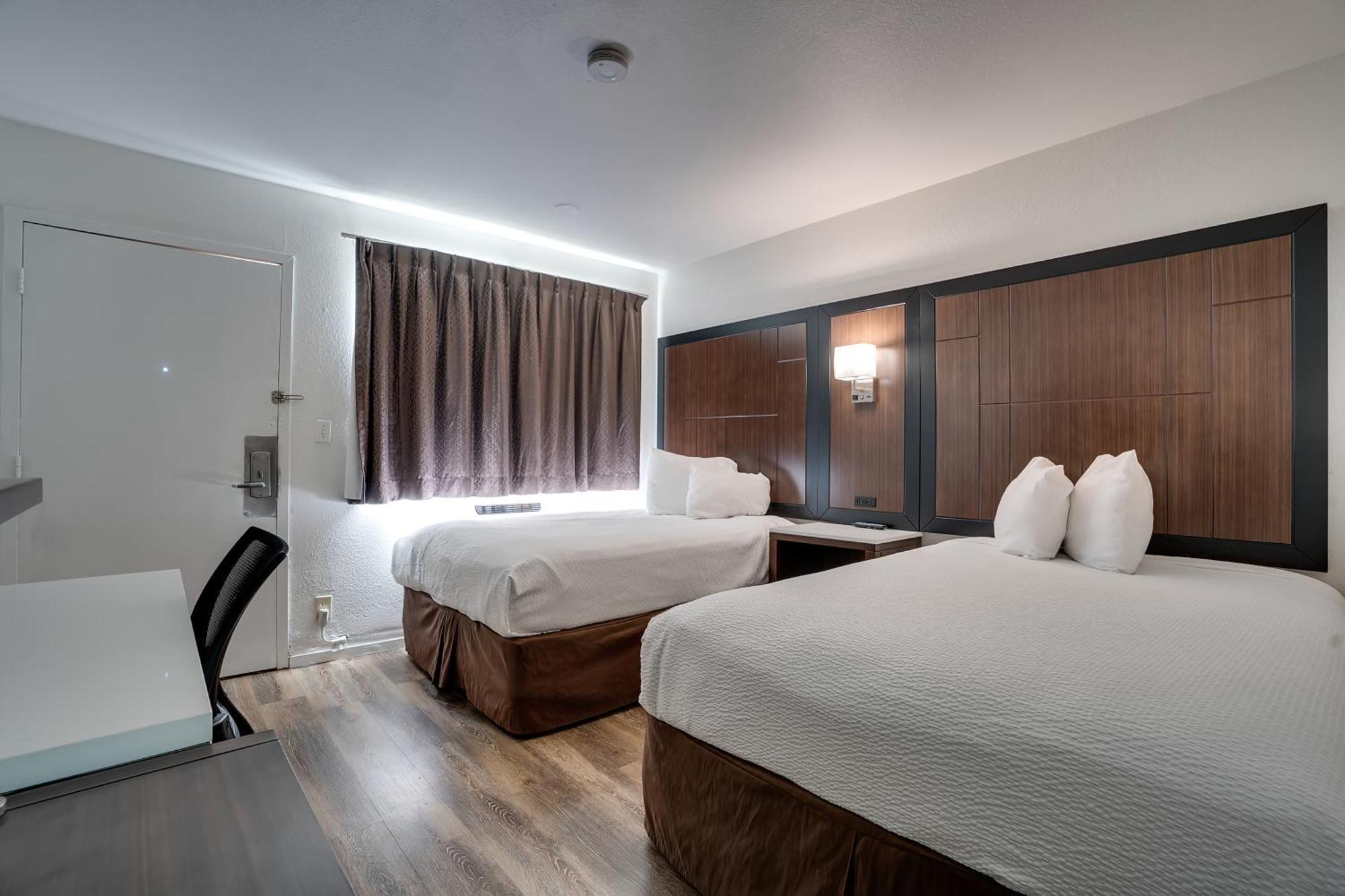 Econo Lodge Stockton Near I-5 Fairgrounds Экстерьер фото