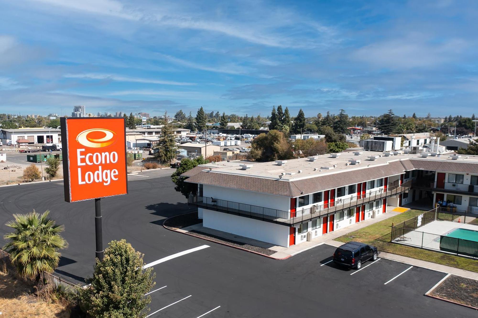 Econo Lodge Stockton Near I-5 Fairgrounds Экстерьер фото