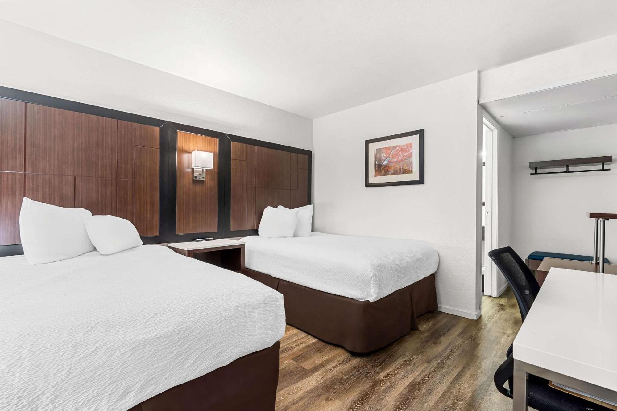 Econo Lodge Stockton Near I-5 Fairgrounds Экстерьер фото