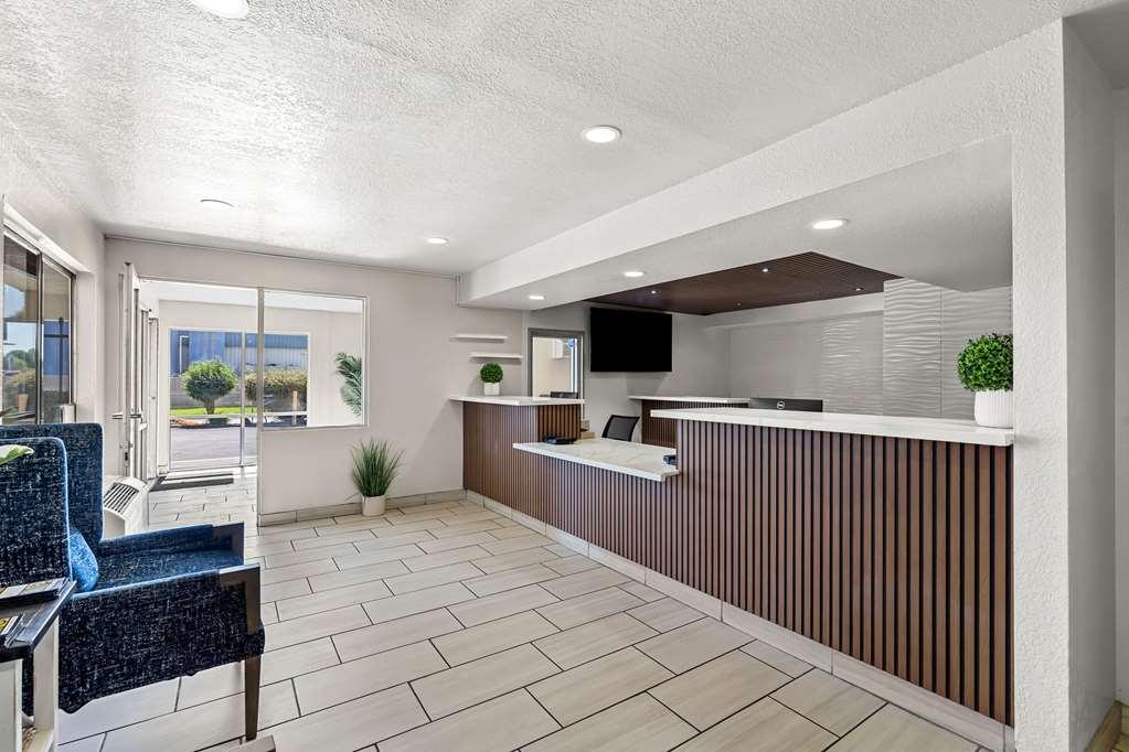 Econo Lodge Stockton Near I-5 Fairgrounds Интерьер фото